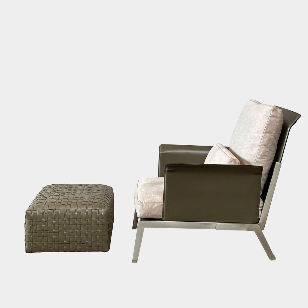 A square, beige Flexform Bangkok Ottoman with a woven leather pattern and four short metal legs evokes the stylish charm of Bangkok.